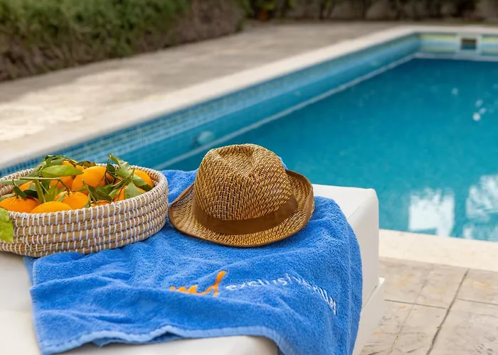 Ionion H32 * Ayia Napa