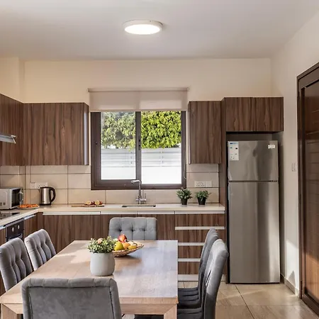 Ionion H32 * Айя-Напа