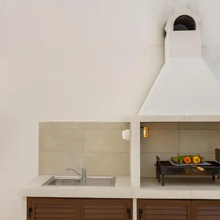 Ionion H32 Villa