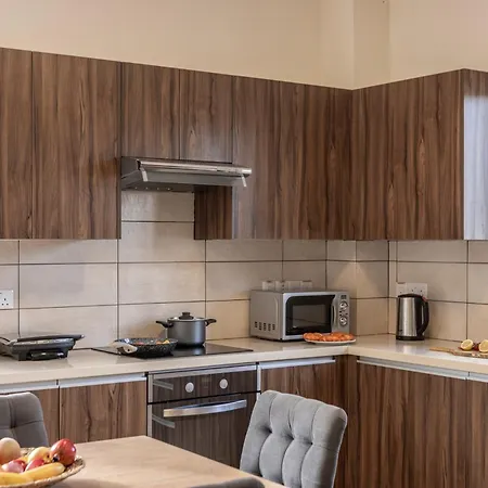 Вилла Ionion H32 *