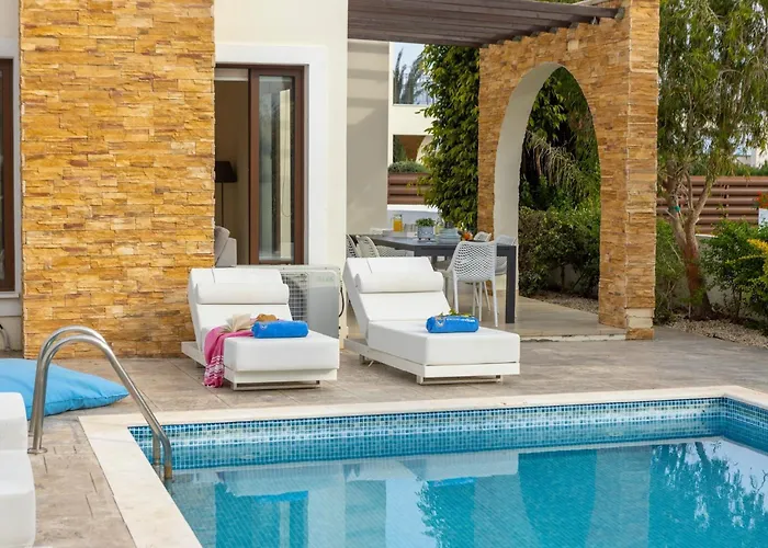 Ionion H32 * 아이아 나파