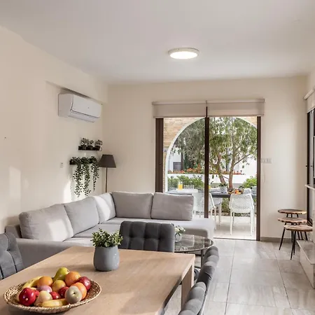 Villa Ionion H32 *