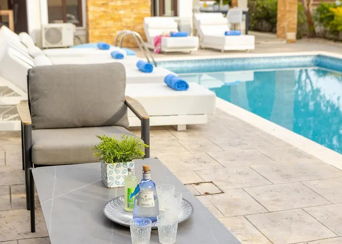 ヴィラ Ionion H32